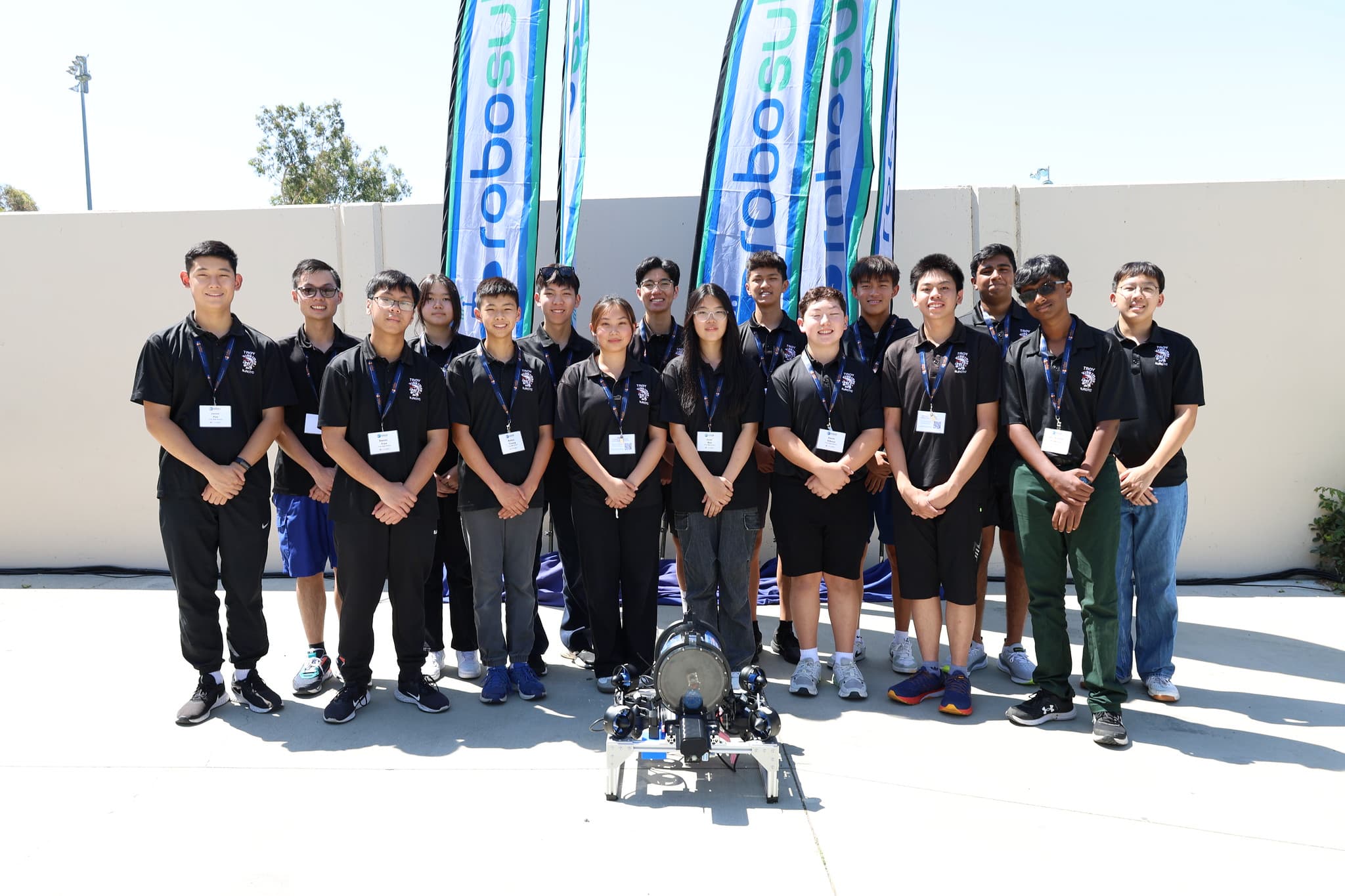 Formal team photo with AUV at RoboSub